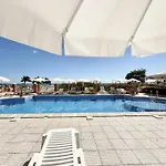 Carina - Menada Apartamento