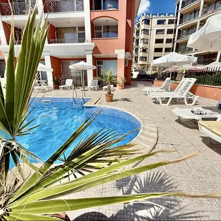 Appartement Carina - Menada *